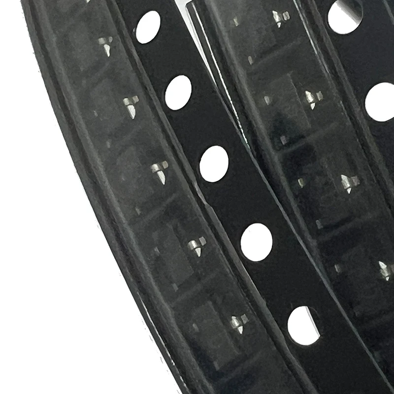 100pcs LDO XC6206P282MR 65X5 XC6206P152MR 65E9 XC6206P252MR 58GC XC6206P362MR 665K XC6206P182MR 65K5 XC6206P332MR XC6206P302MR