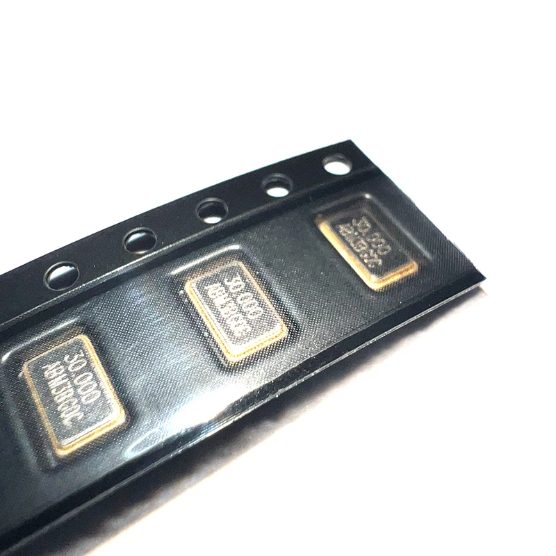 5pcs 5032 OSC 4PIN 5*3.2mm 8M 10M 11.0592M 12M 12.288M 13.56M 16M 18.432M 20M 22.1184M 24.7456M 24M 25M 26M 27M 27.12M 30M 32M