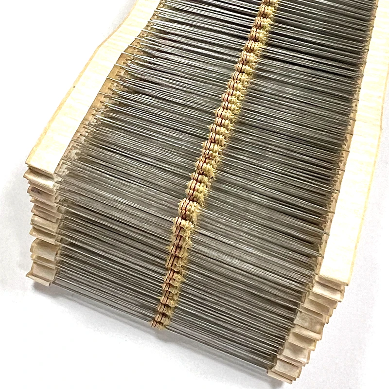 100PCS 1/8W Carbon Film Resistor 5% 2R2 22R 220R 2K2 22K 220K 2.2 22 220 R K Ohm 0.125W 0R--1M