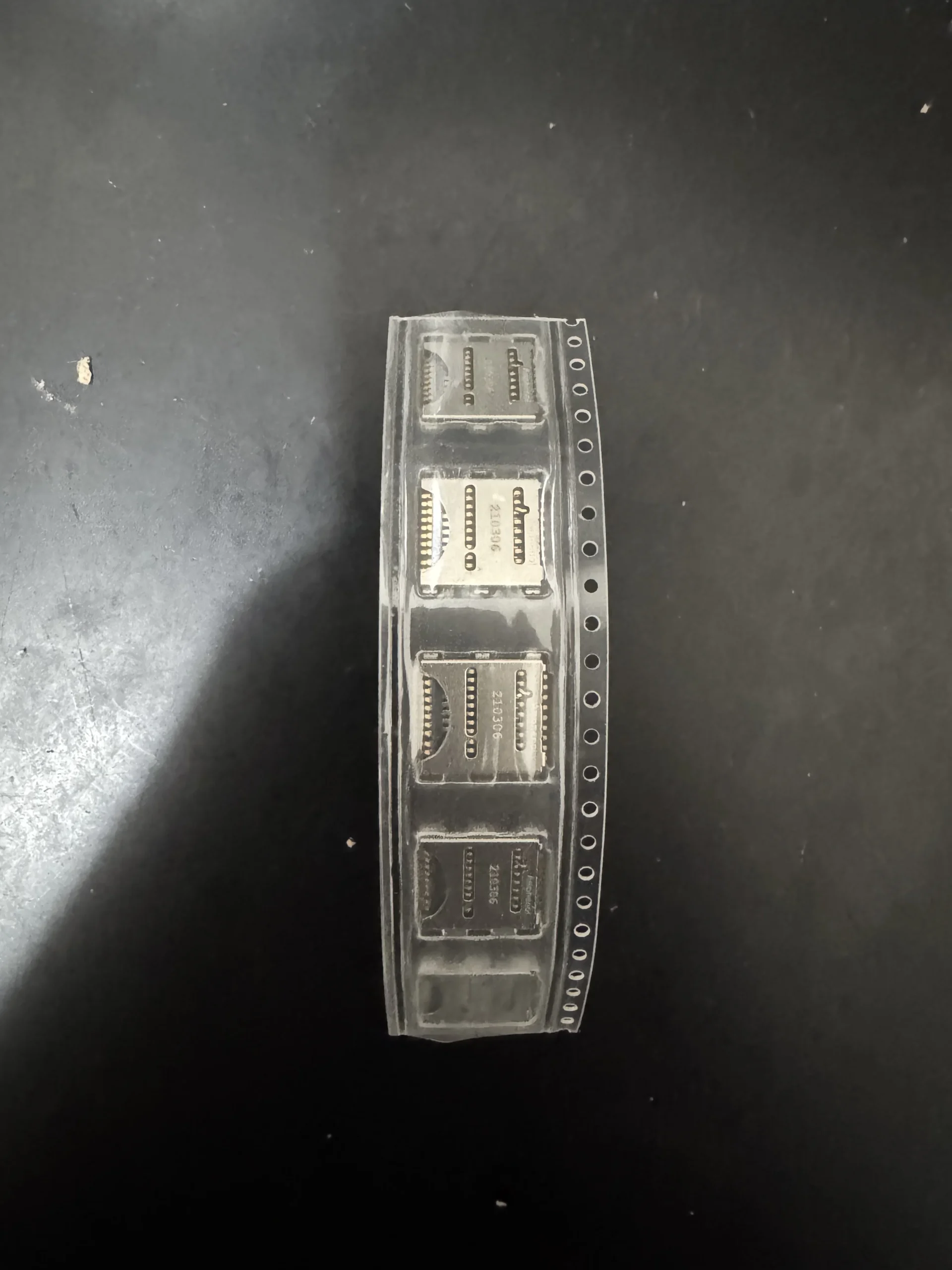 S3e78835159e34a98943b6f97bc7c9d78K.webp 1010170469 2A MICRO SD Connector - Image 1